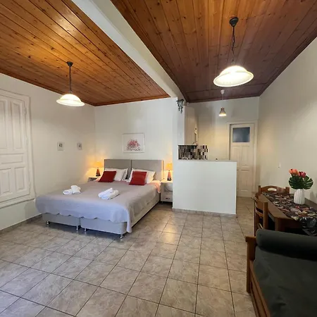Apartment Perakis Hydra (Saronic Islands)